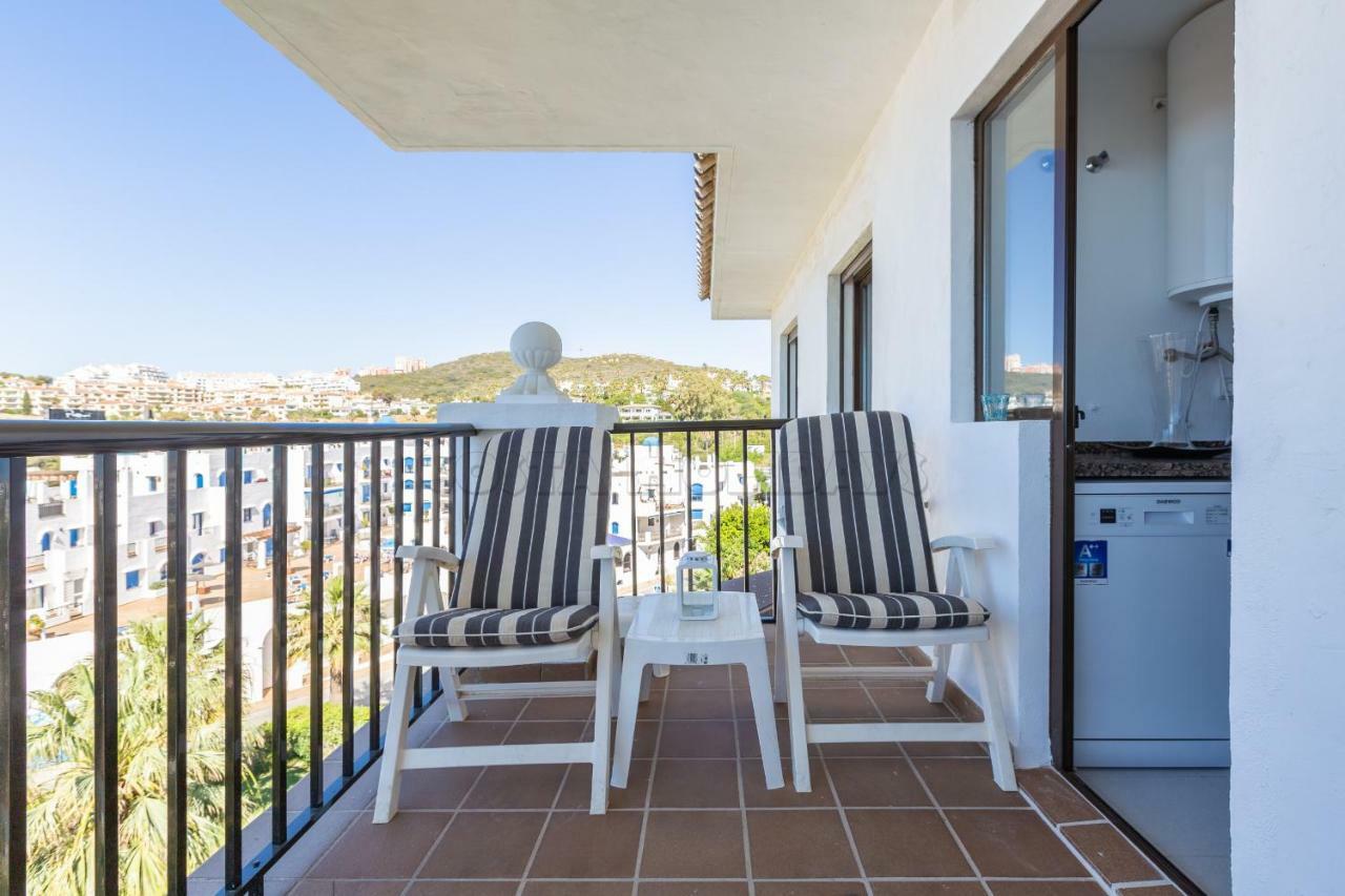 Marina Duquesa 256 Apartment Манилва Екстериор снимка
