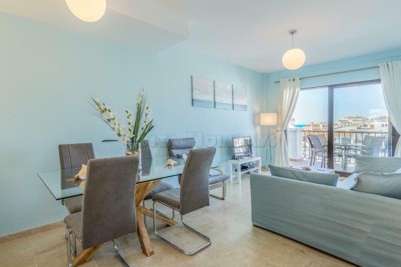 Marina Duquesa 256 Apartment Манилва Екстериор снимка
