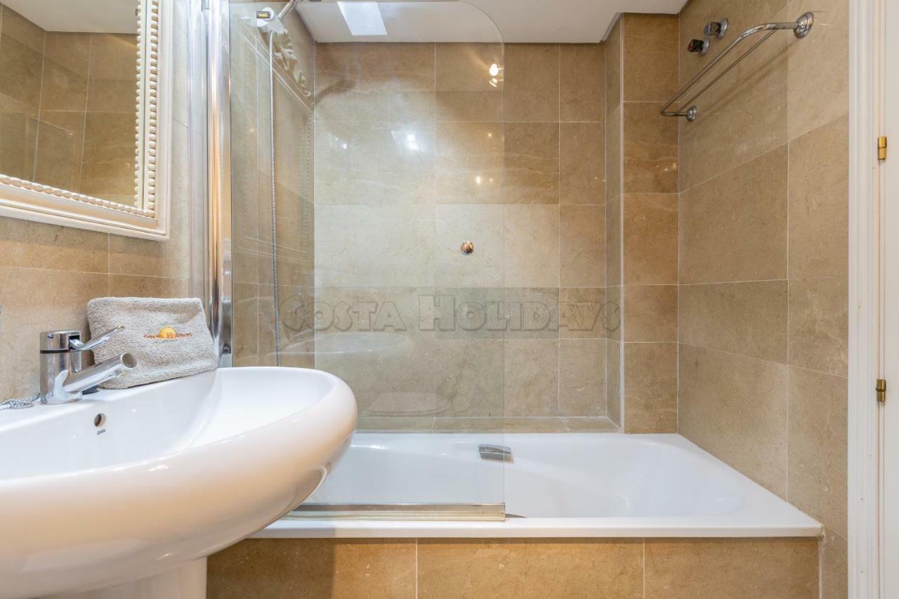 Marina Duquesa 256 Apartment Манилва Екстериор снимка